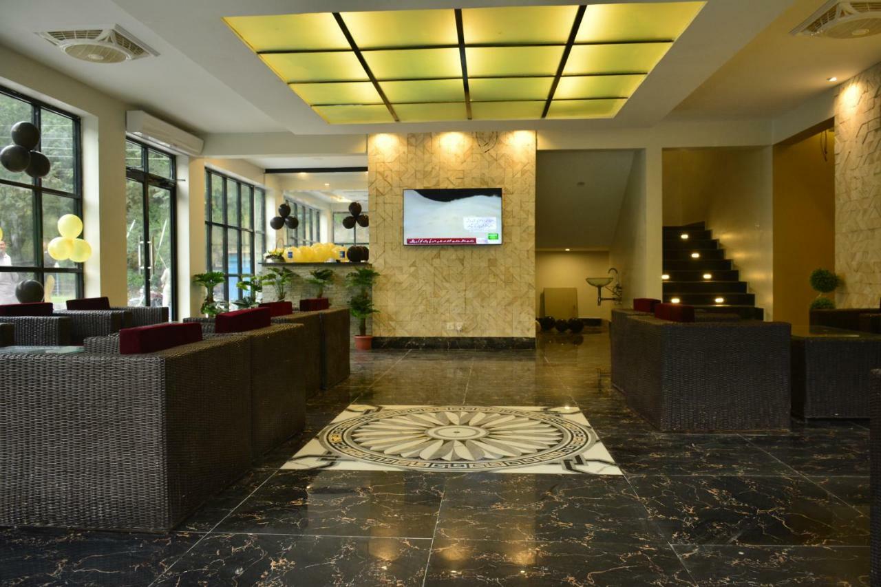 La Orilla Hotel Музаффарабад Экстерьер фото